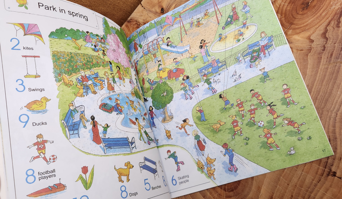 1001 Great Discoveries - Lively town