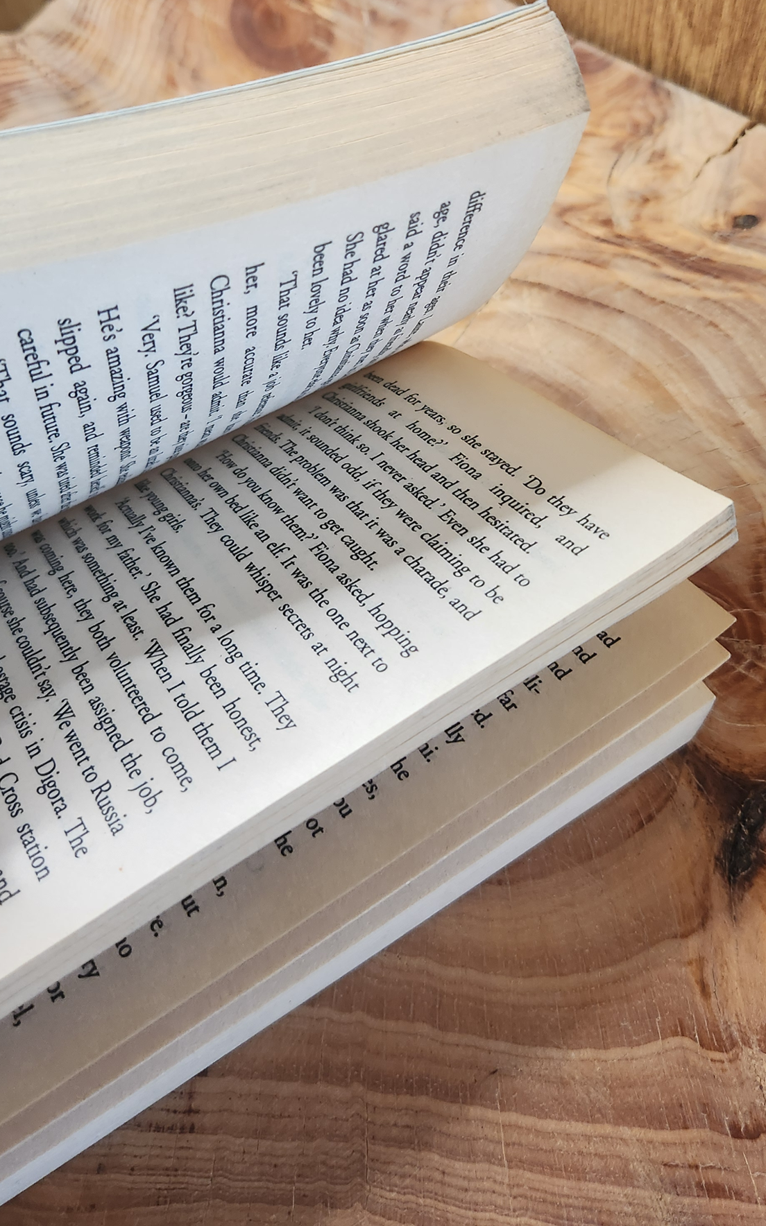 H.R.H - Danielle Steel