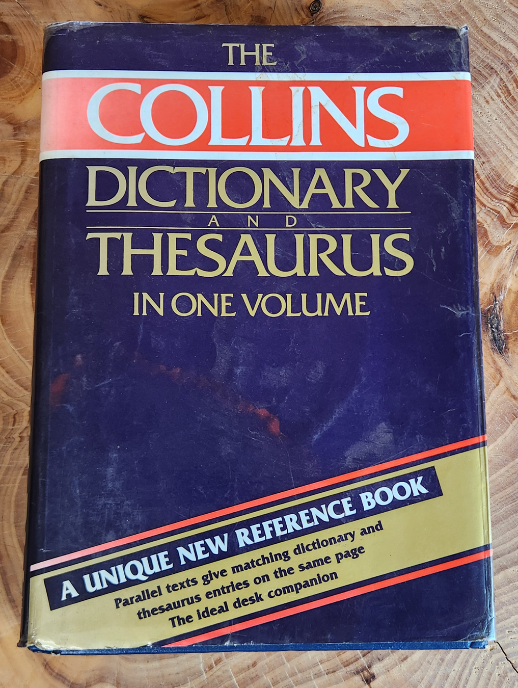 The Collins Dictionary and Thesaurus in one volume – Belle's Books ...