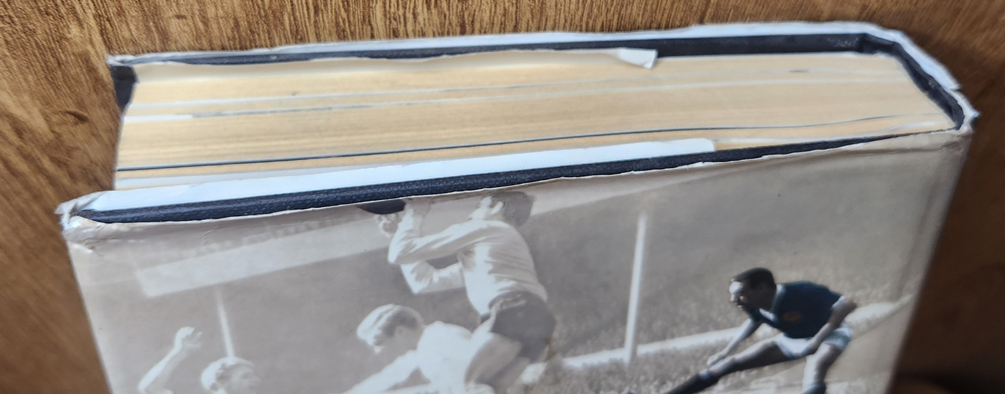 The saint - Ian St John