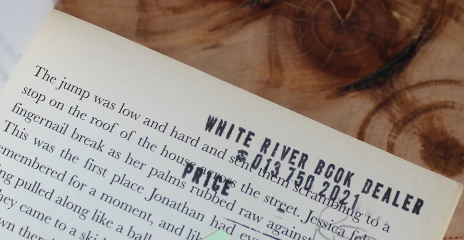 Touching Darkness - Scott Westerfeld