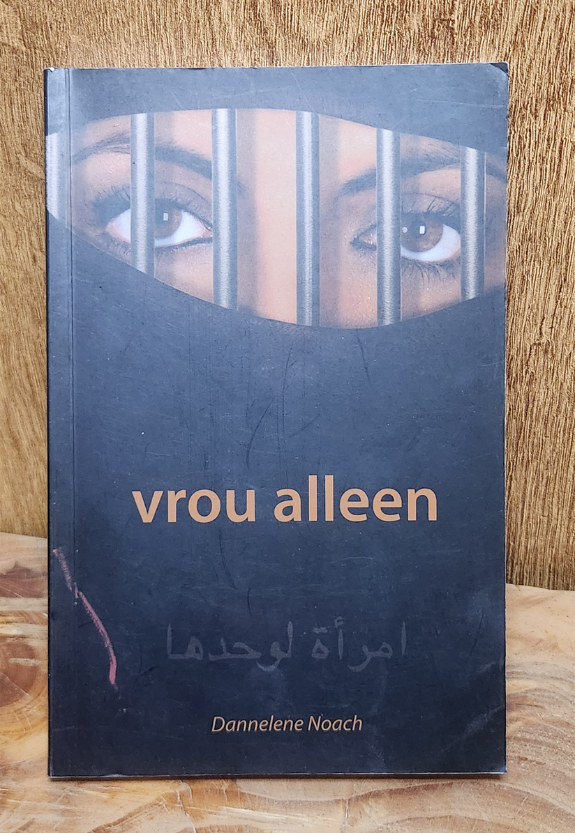 Vrou Alleen - Dannelene Noach