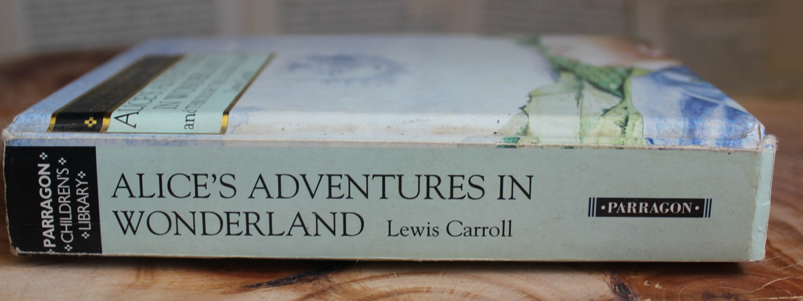 Alice's adventures in wonderland - Lewis Carroll