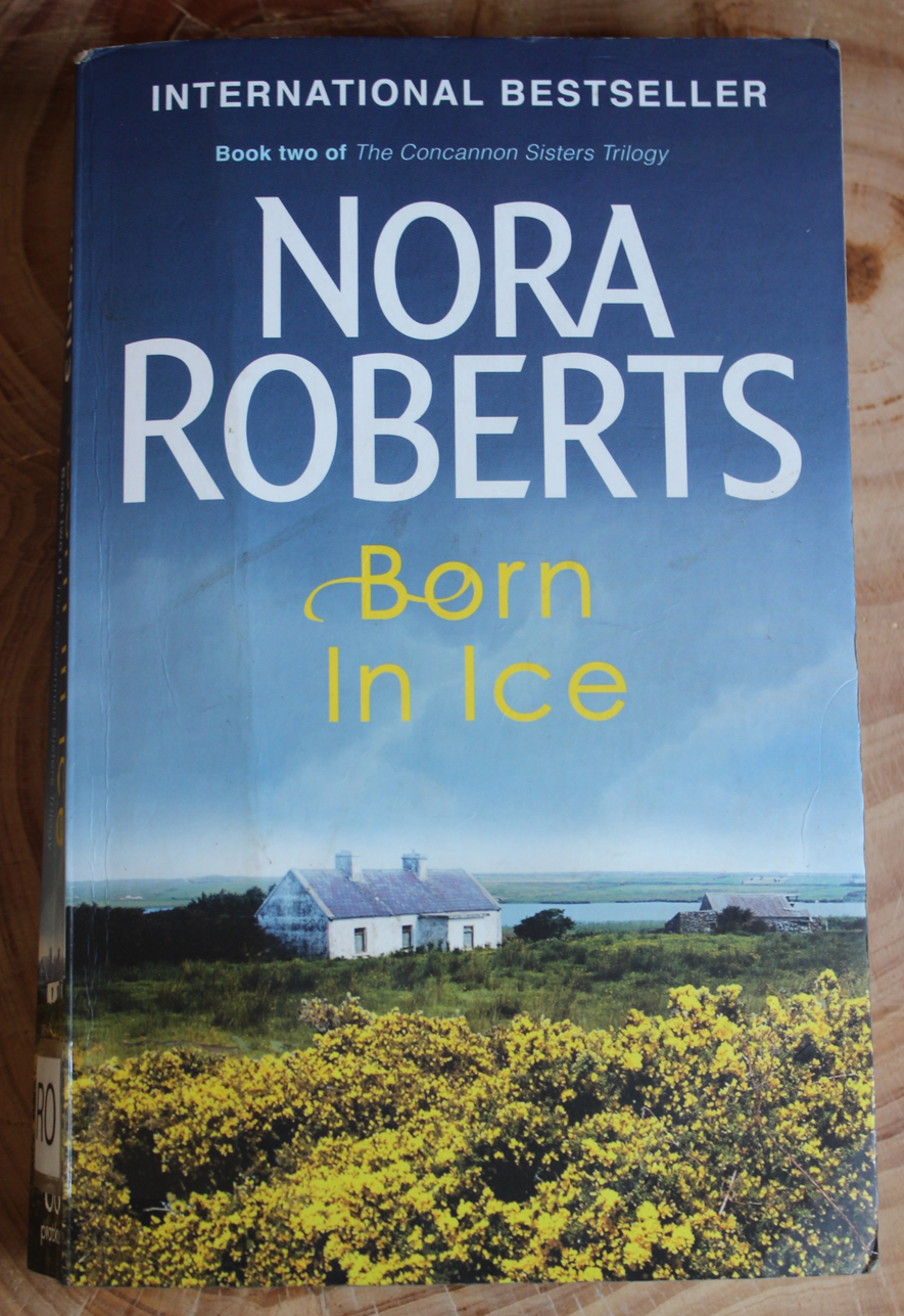 Born In Ice - Nora Roberts