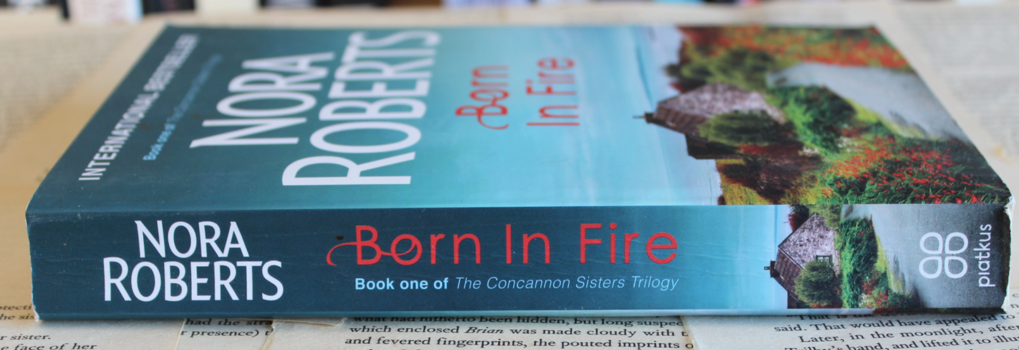 Born in Fire - Nora Roberts