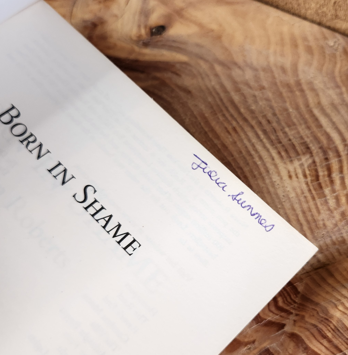 Born in Shame - Nora Roberts