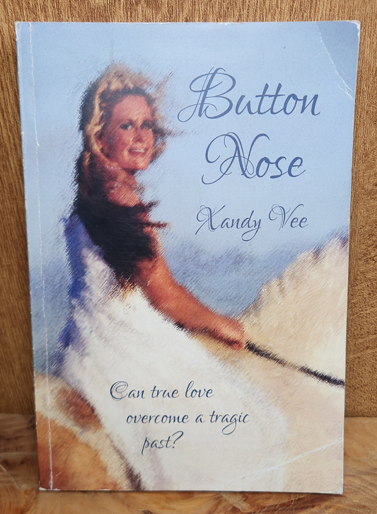 Button Nose - Xandy Vee