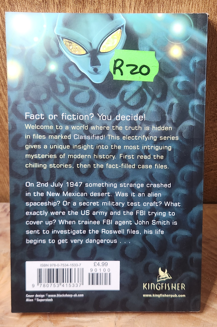 Classified, Discovery at Roswell - Terry Deary