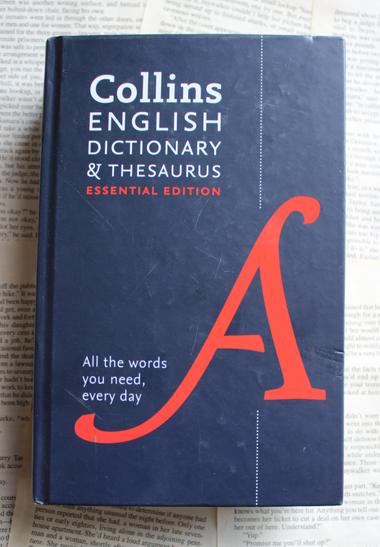 Collins English Dictionary & Thesaurus, essential edition