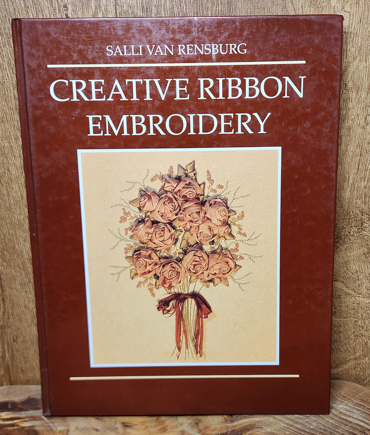Creative Ribbon Embroidery - Salli van Rensburg