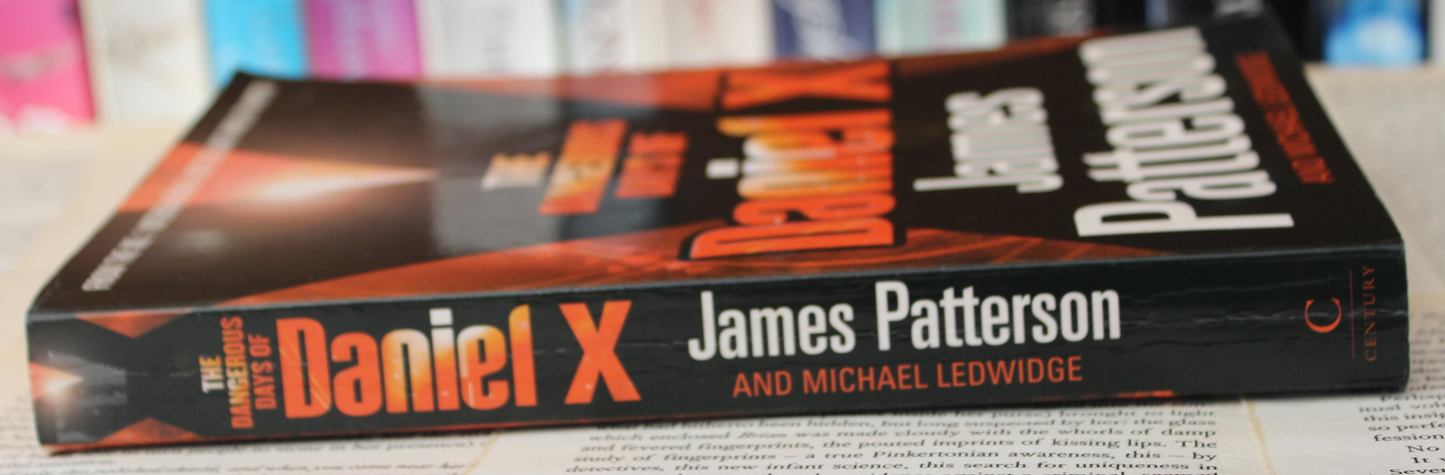 The Dangerous Days of Daniel X - James Patterson