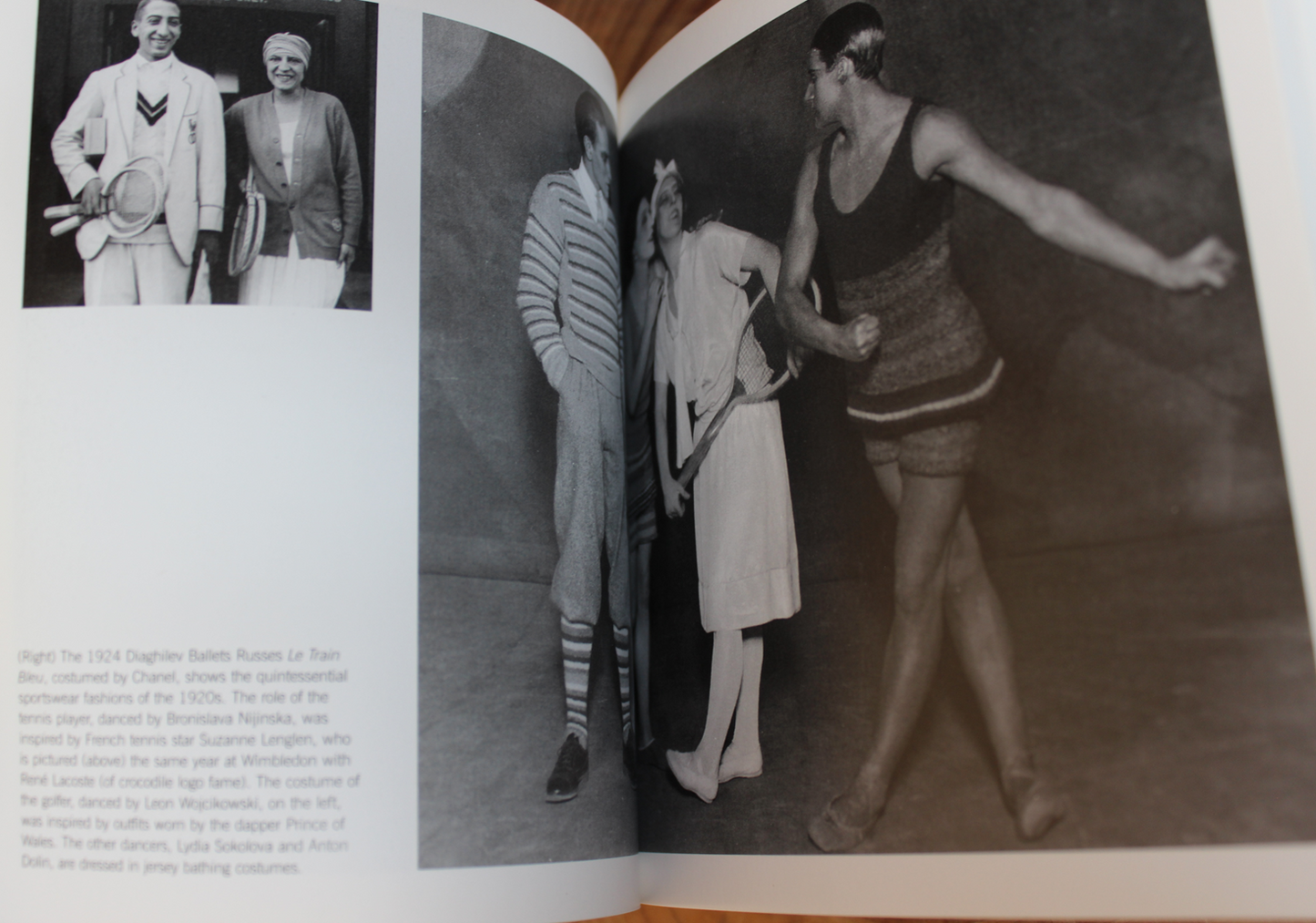 Decades of Fashion - H.F. Ullmann