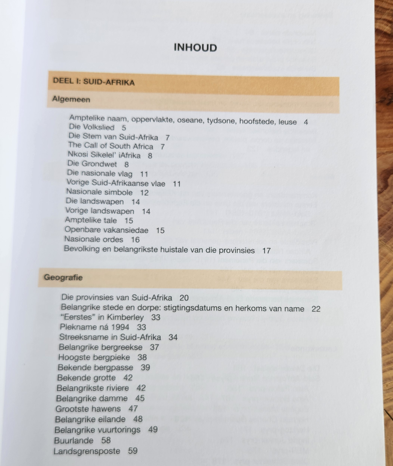 Die Suid-Afrikaanse Gids , Isabel Uys