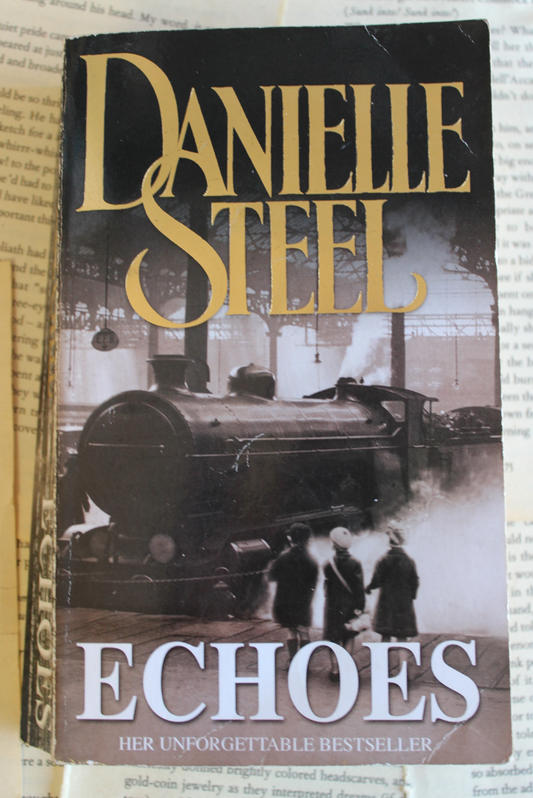 Echoes - Danielle Steel