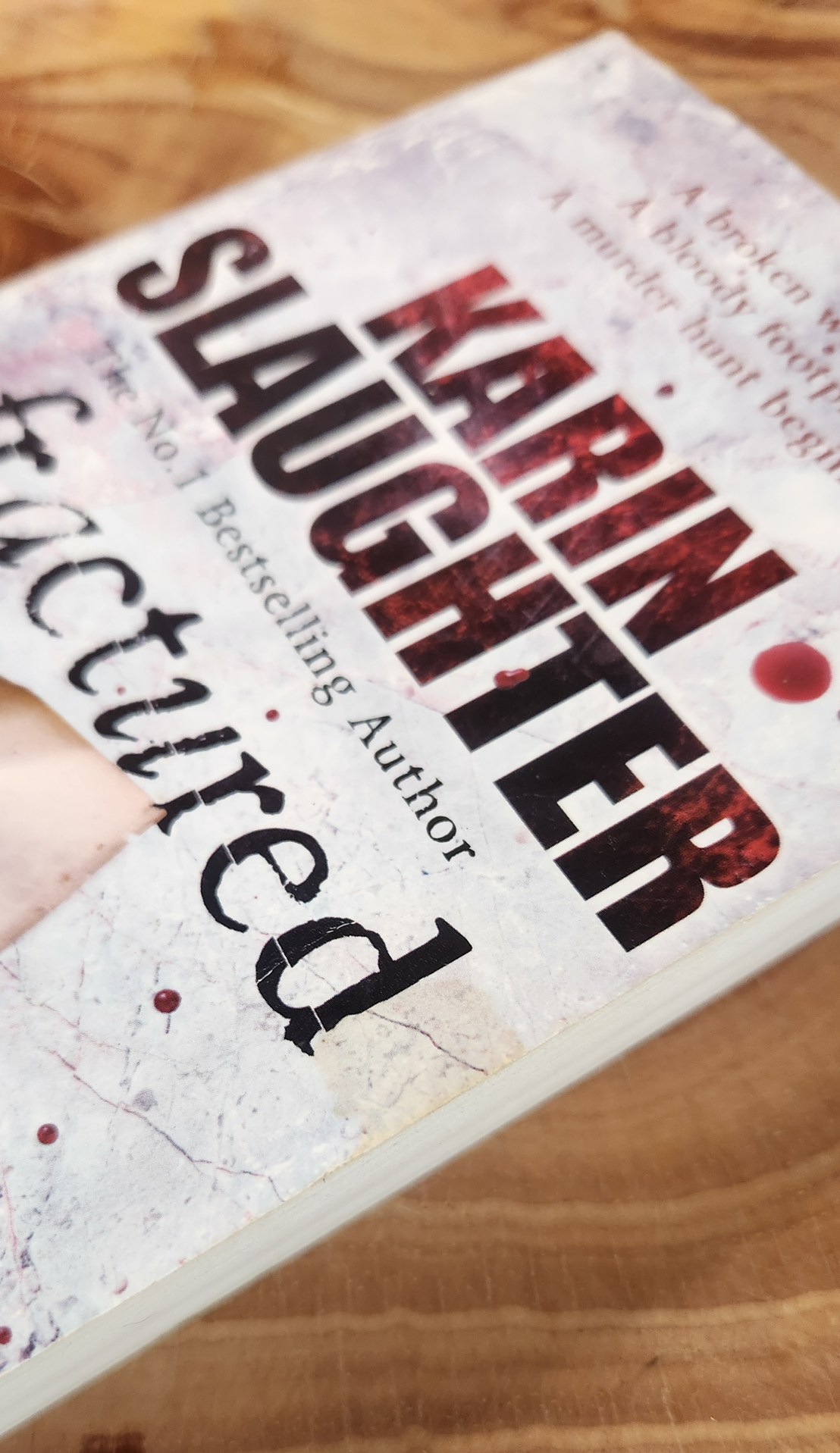 Fractured - Karin Slaughter