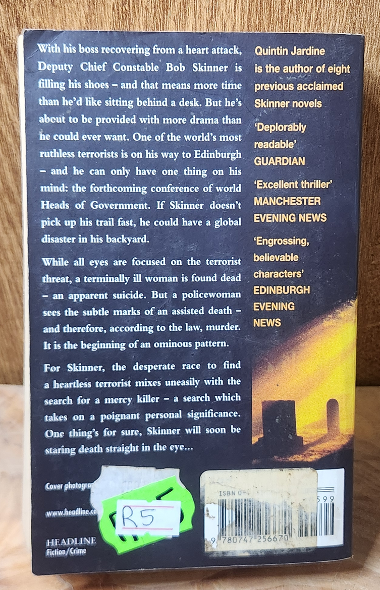 Gallery Whispers - Quintin Jardine