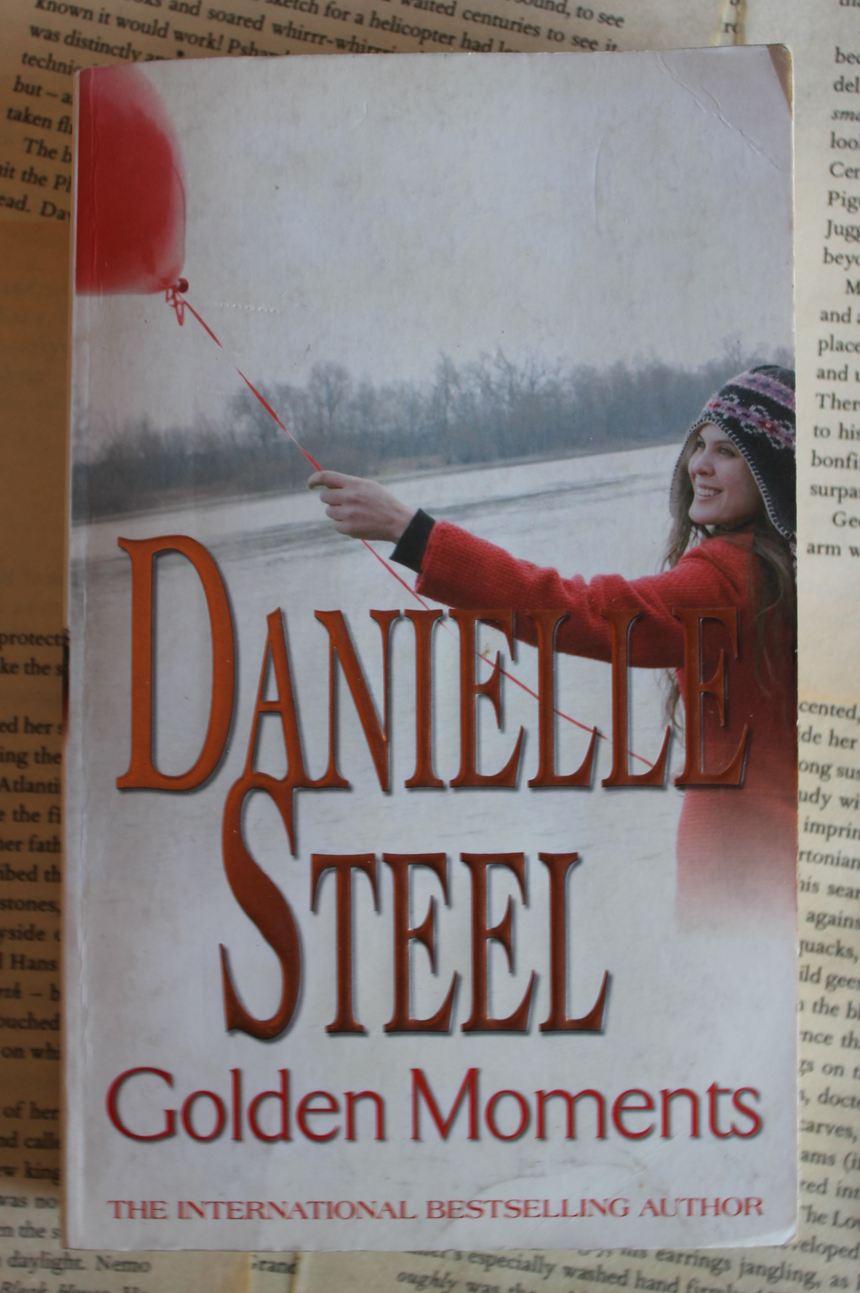 Golden Moments - Danielle Steel