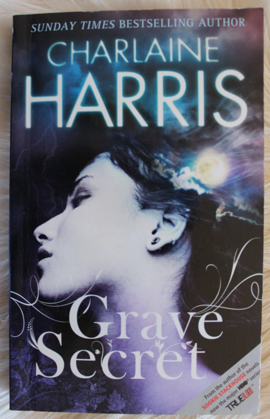 Grave Secret - Charlaine Harris