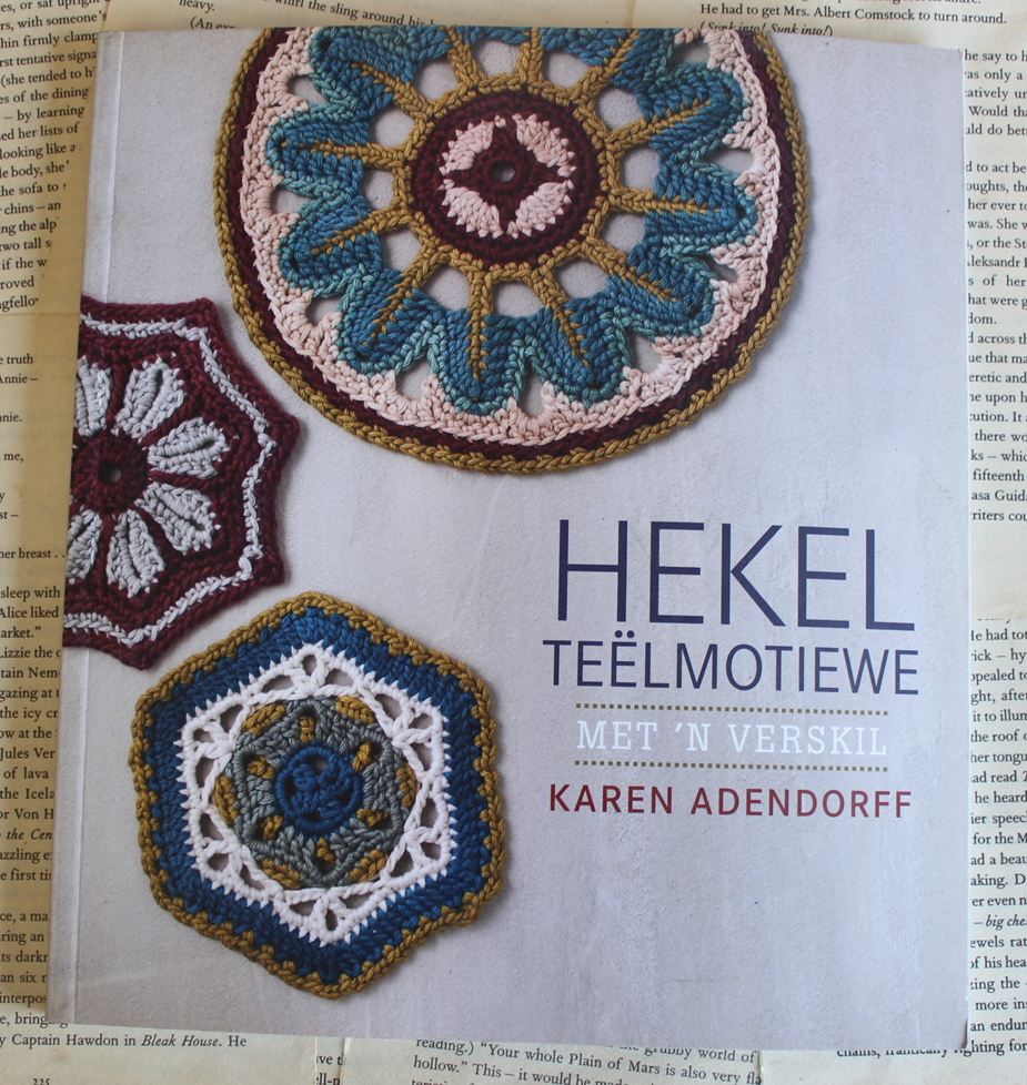 Hekel teëlmotiewe - Karen Adendorff