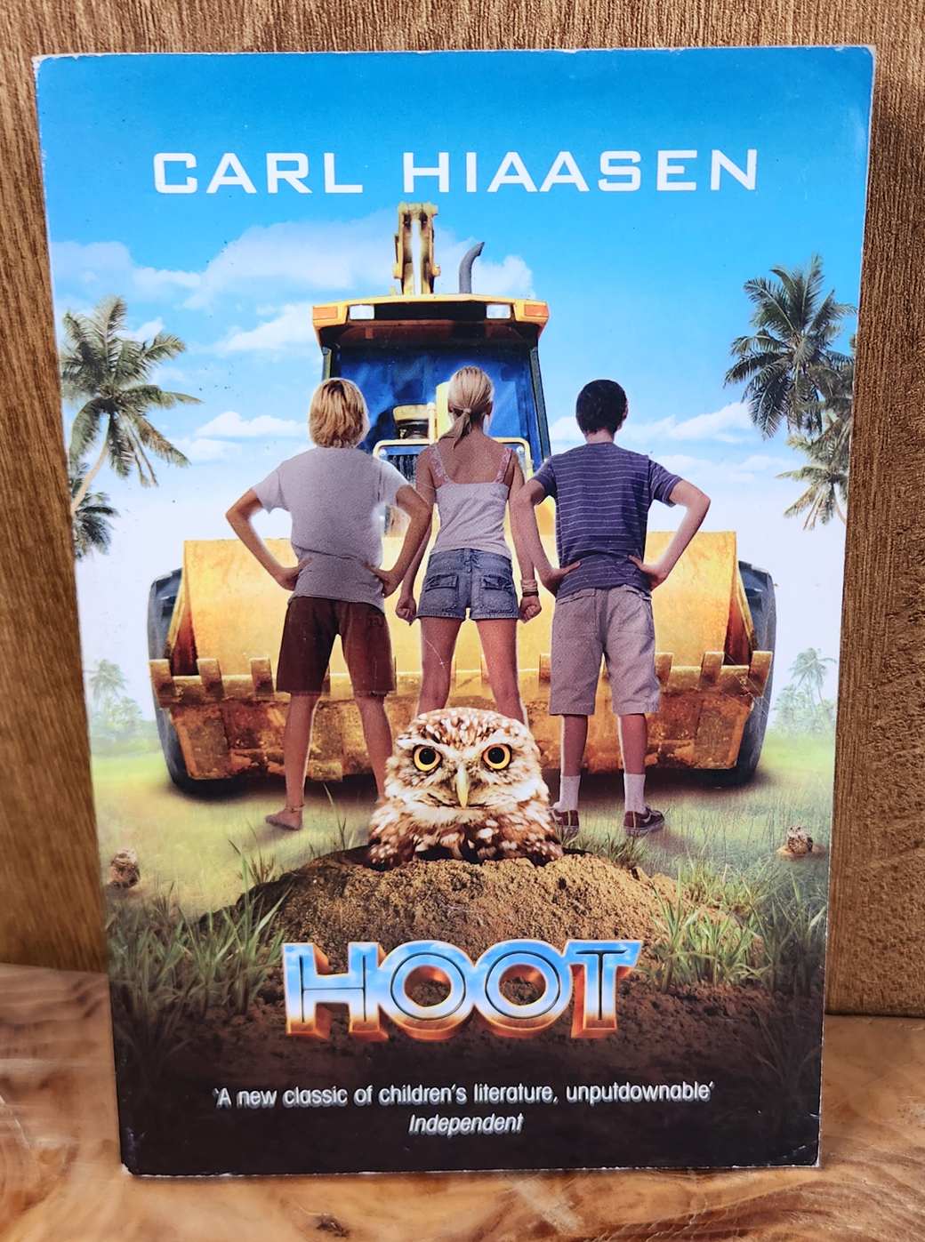 Hoot - Carl Hiaasen