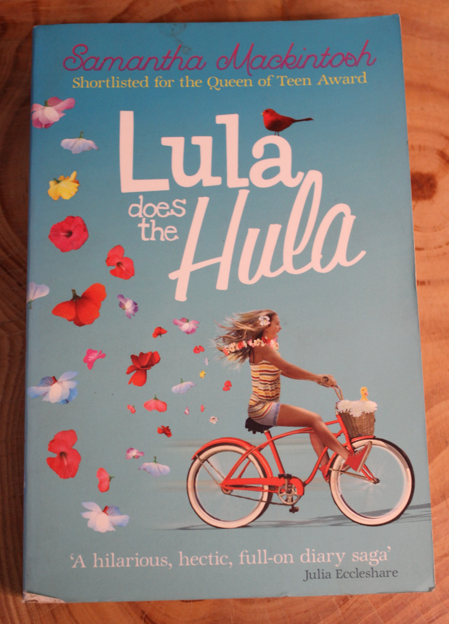 Lula does the Hula - Samantha Mackintosh