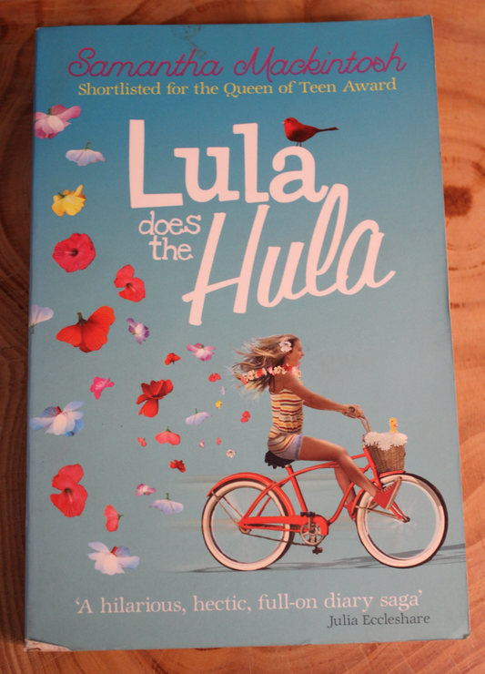 Lula does the Hula - Samantha Mackintosh