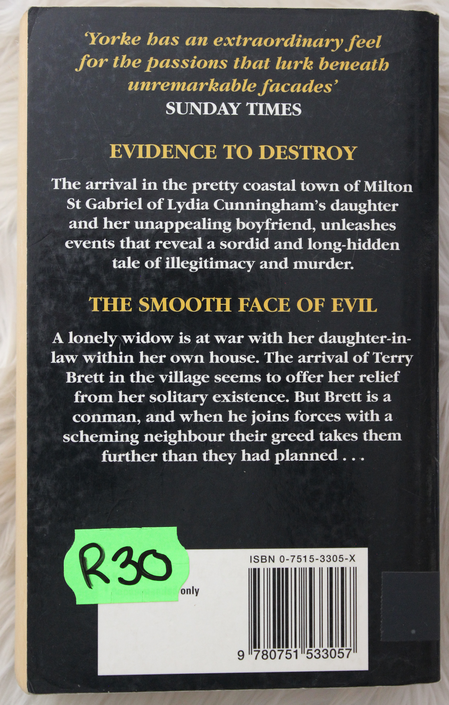 Omnibus Evidence to destroy and The smooth face of evil - Margaret Yorke