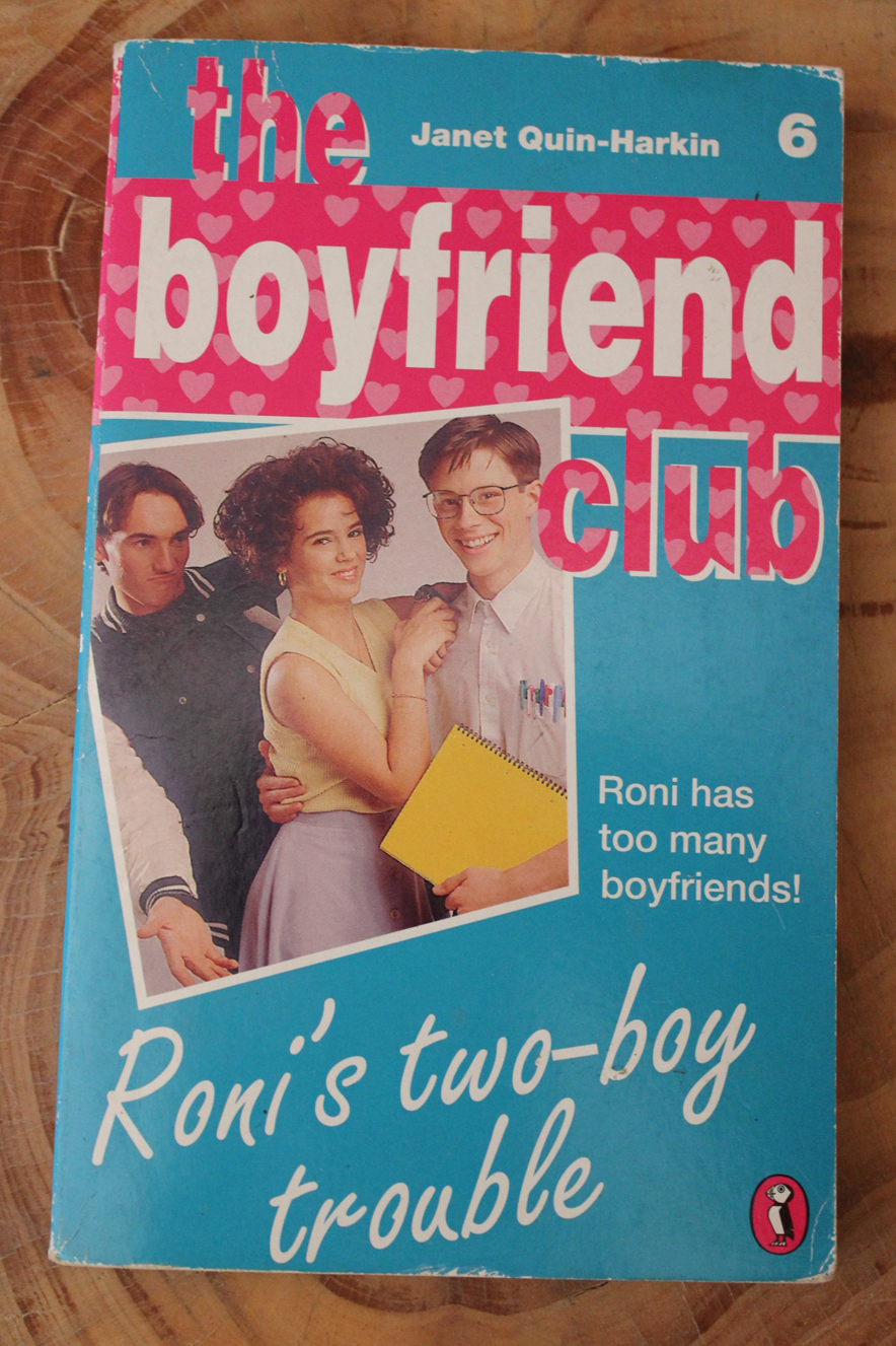 Roli's two-boy trouble - The boyfriend Club