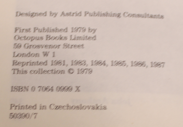 Science Fiction Stories Authors include Isaac Asimov, Brian Aldiss HG Wells