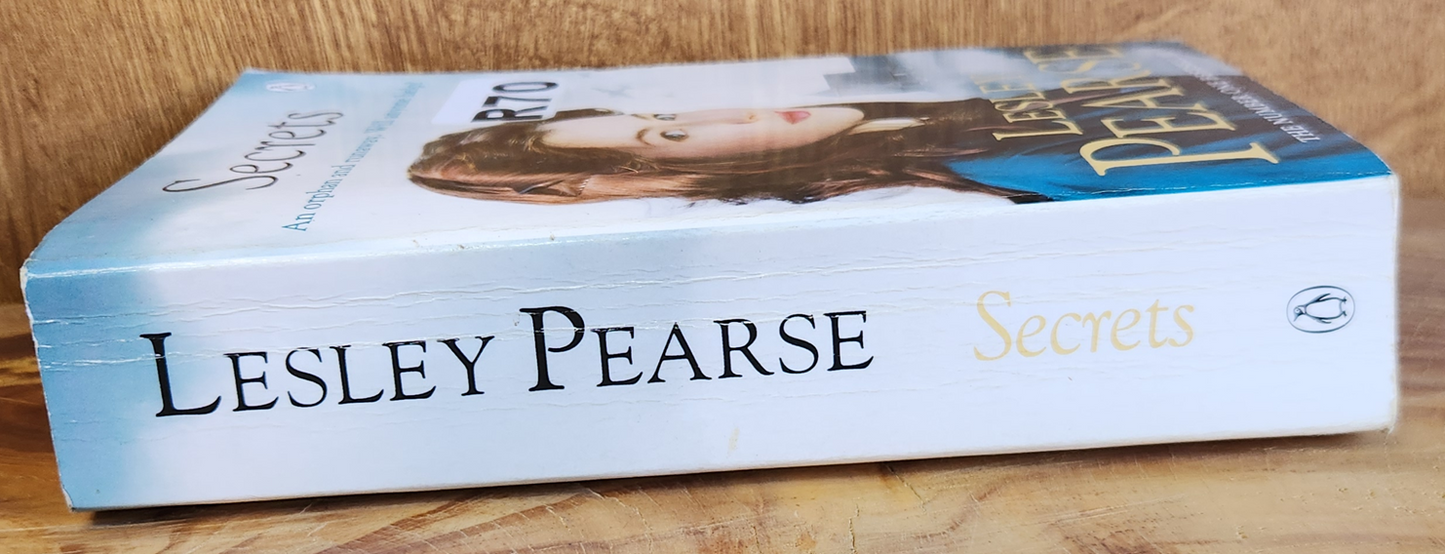 Secrets - Lesley Pearse