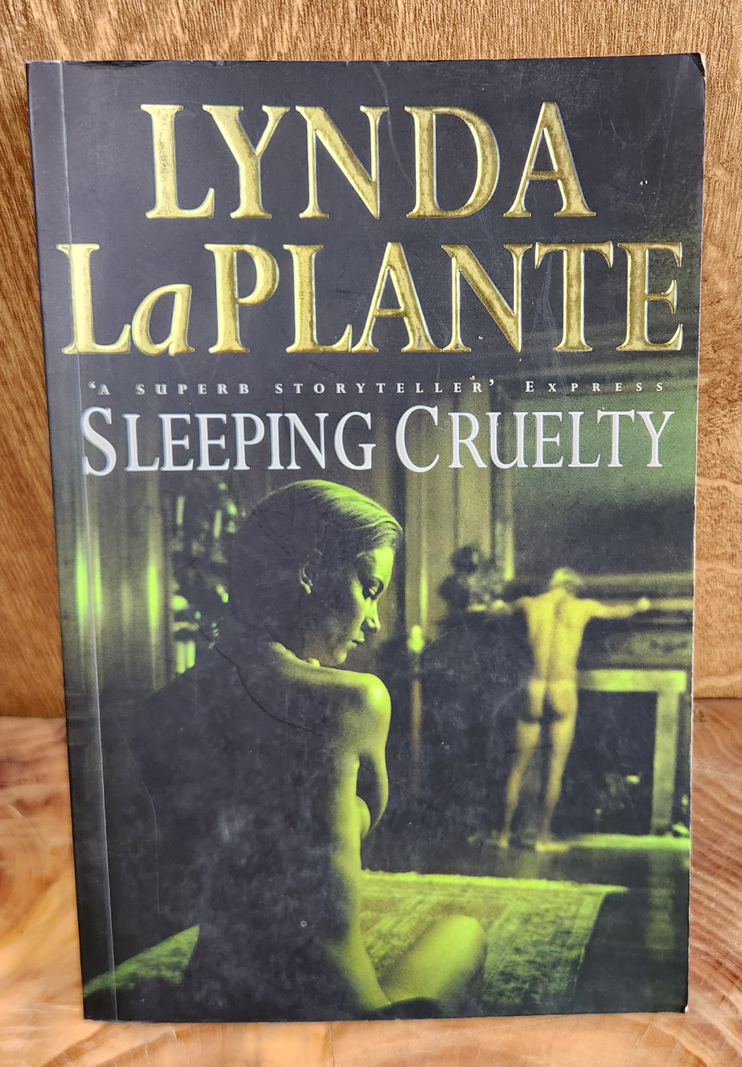 Sleeping Cruelty - Lynda LaPlante