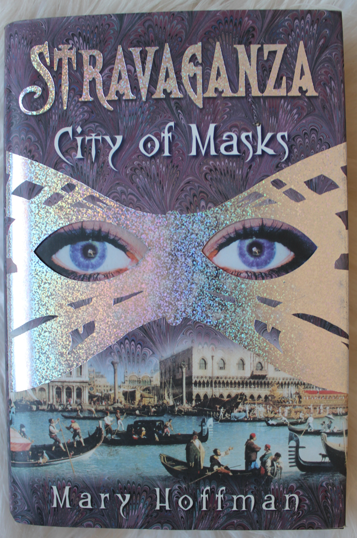 City of masks - Mary Hoffman