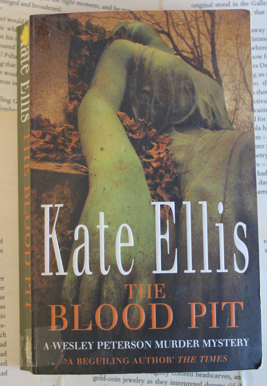 The Blood Pit - Kate Ellis