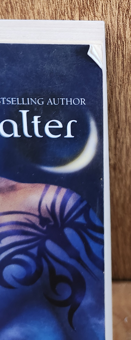 The Darkest Kiss - Gena Showalter