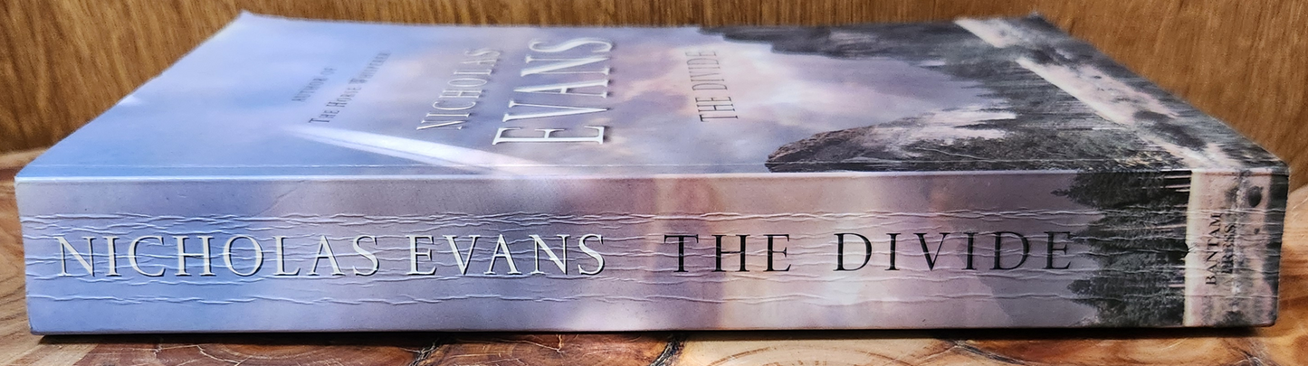 The Divide - Nicholas Evans