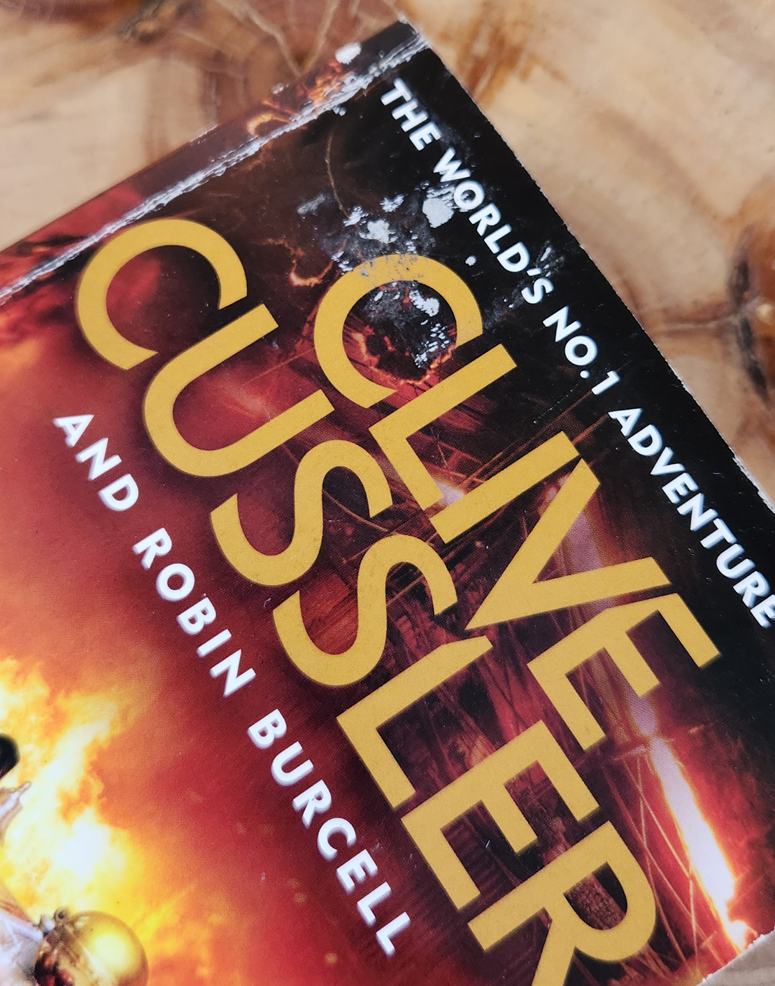 The Grey Ghost - Clive Cussler