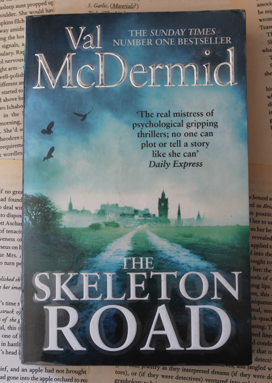 The Skeleton Road - Val McDermid