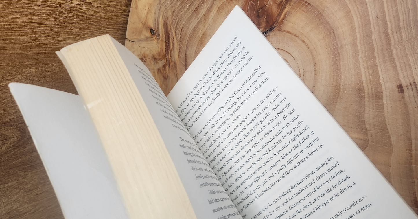 The 37th Hour - Jodi Compton