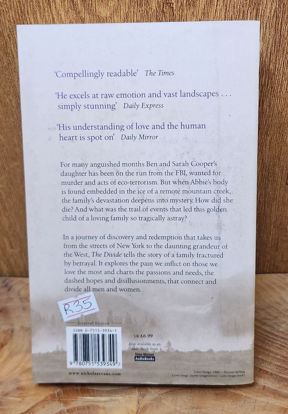 The Divide - Nicholas Evans