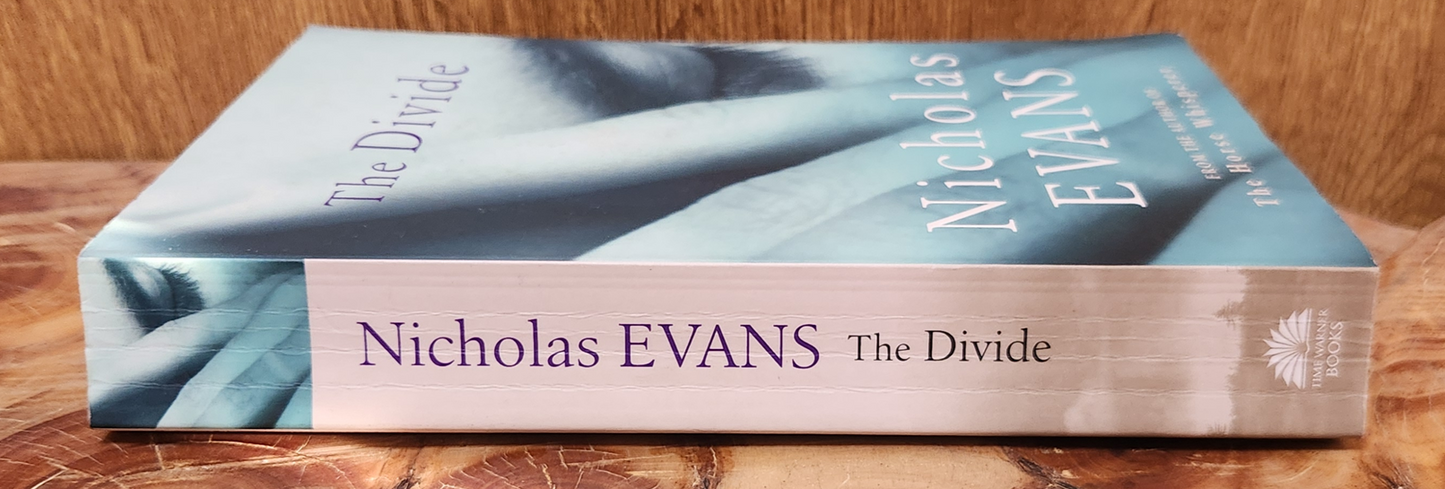 The Divide - Nicholas Evans