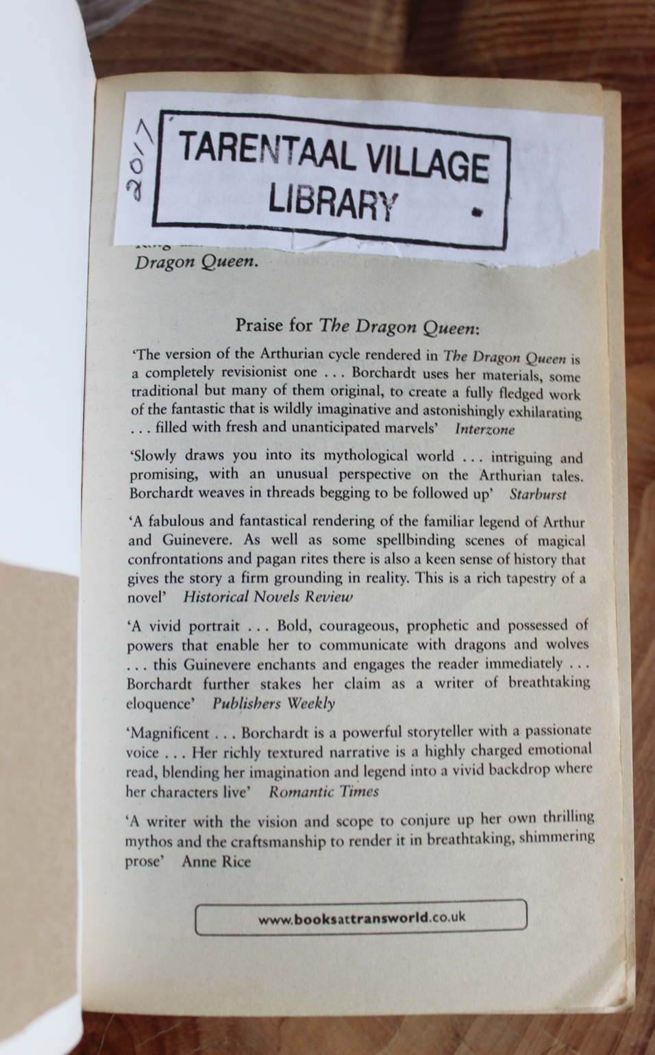 The raven warrior - Alice Borchardt