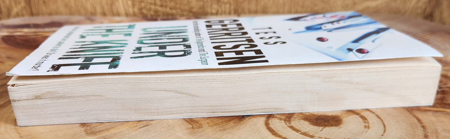 Under The Knife - Tess Gerritsen
