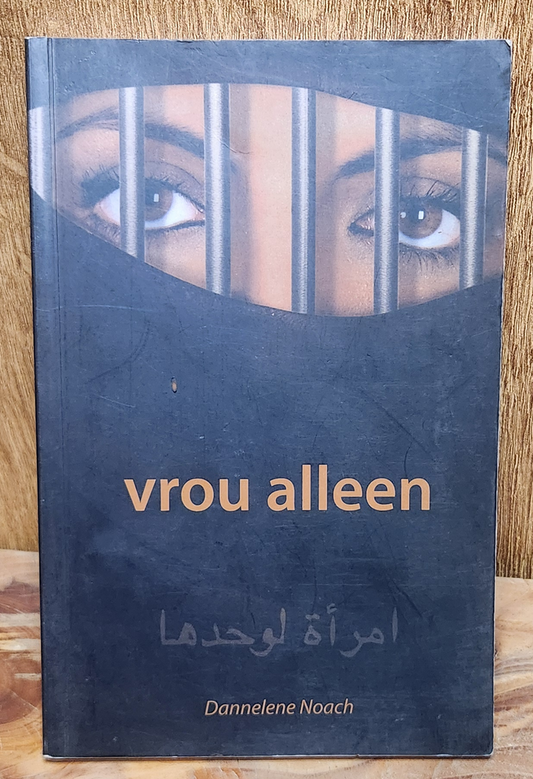 Vrou Alleen - Dannelene Noach