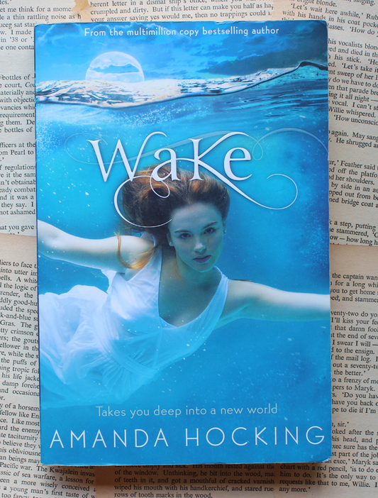 Wake - Amanda Hocking