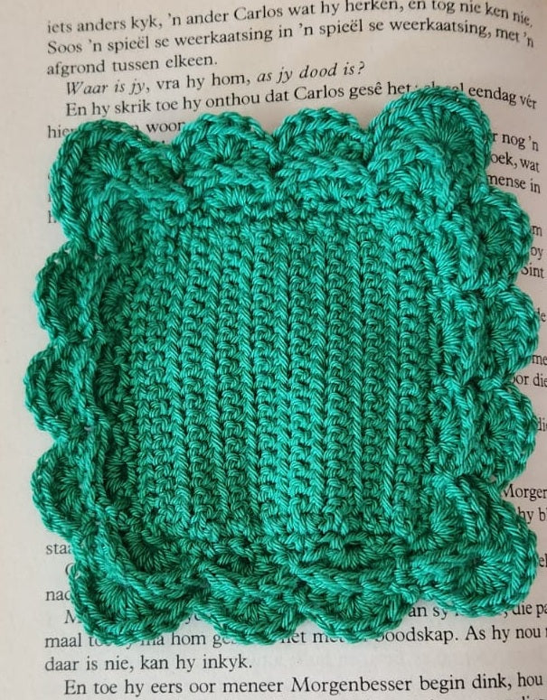 Crochet Mug Rug (Green)