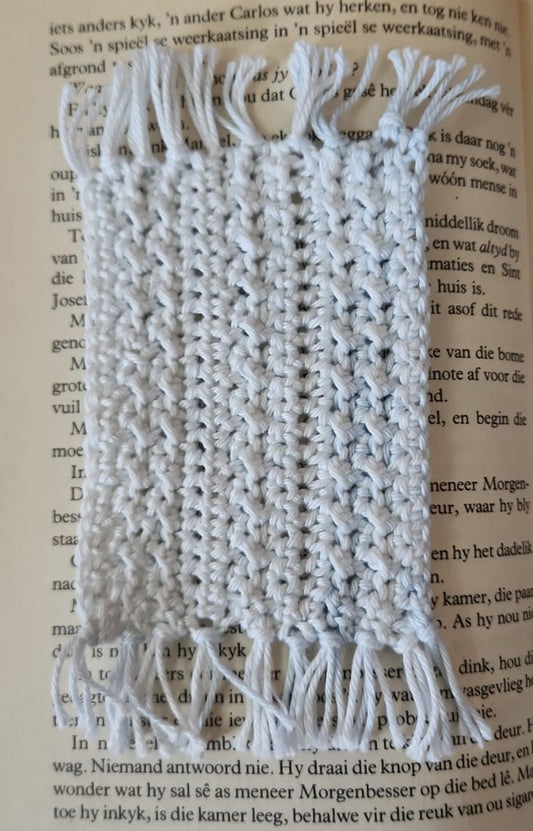 Mug Rug with Tussels 1