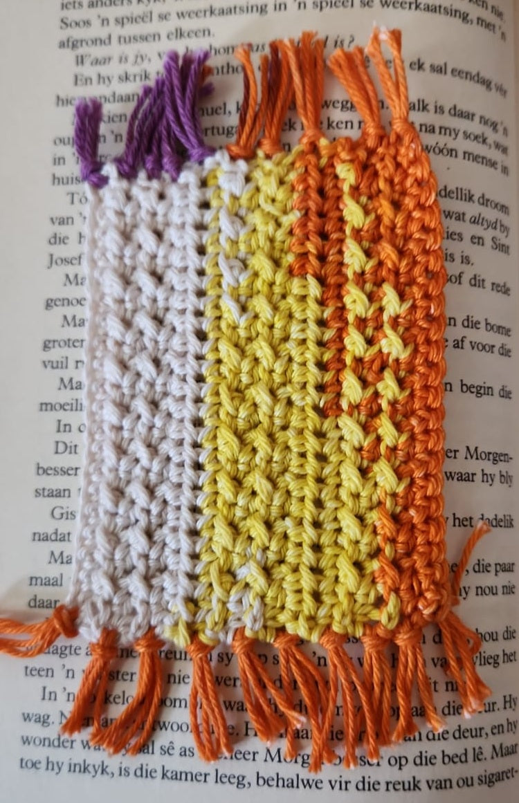 Mug Rug with Tussels 20