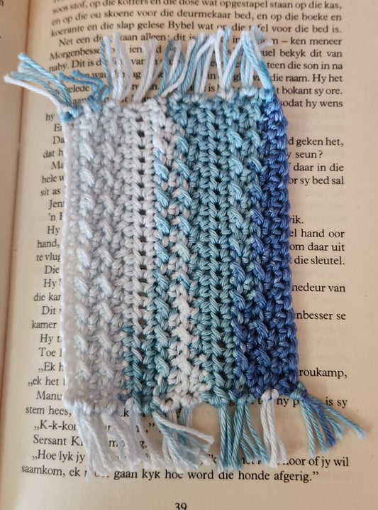 Mug Rug with Tussels 21