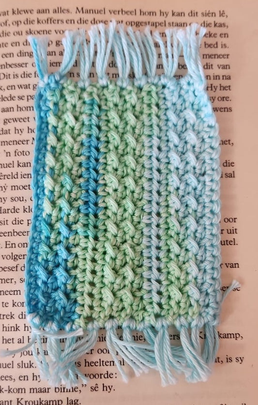 Mug Rug with Tussels 7